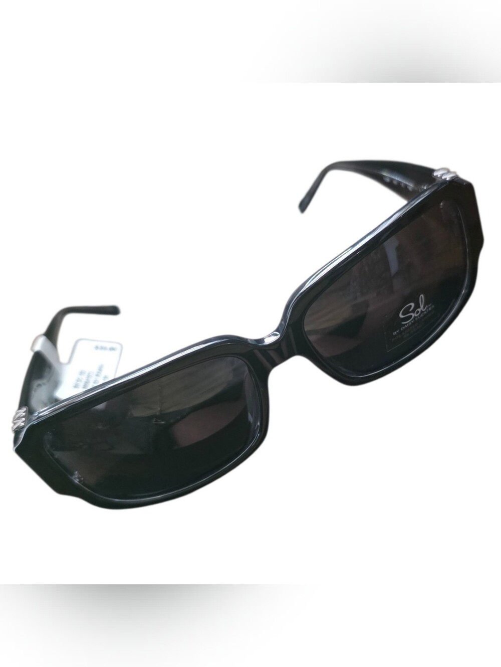 Daisy Fuentes Black Sunglasses